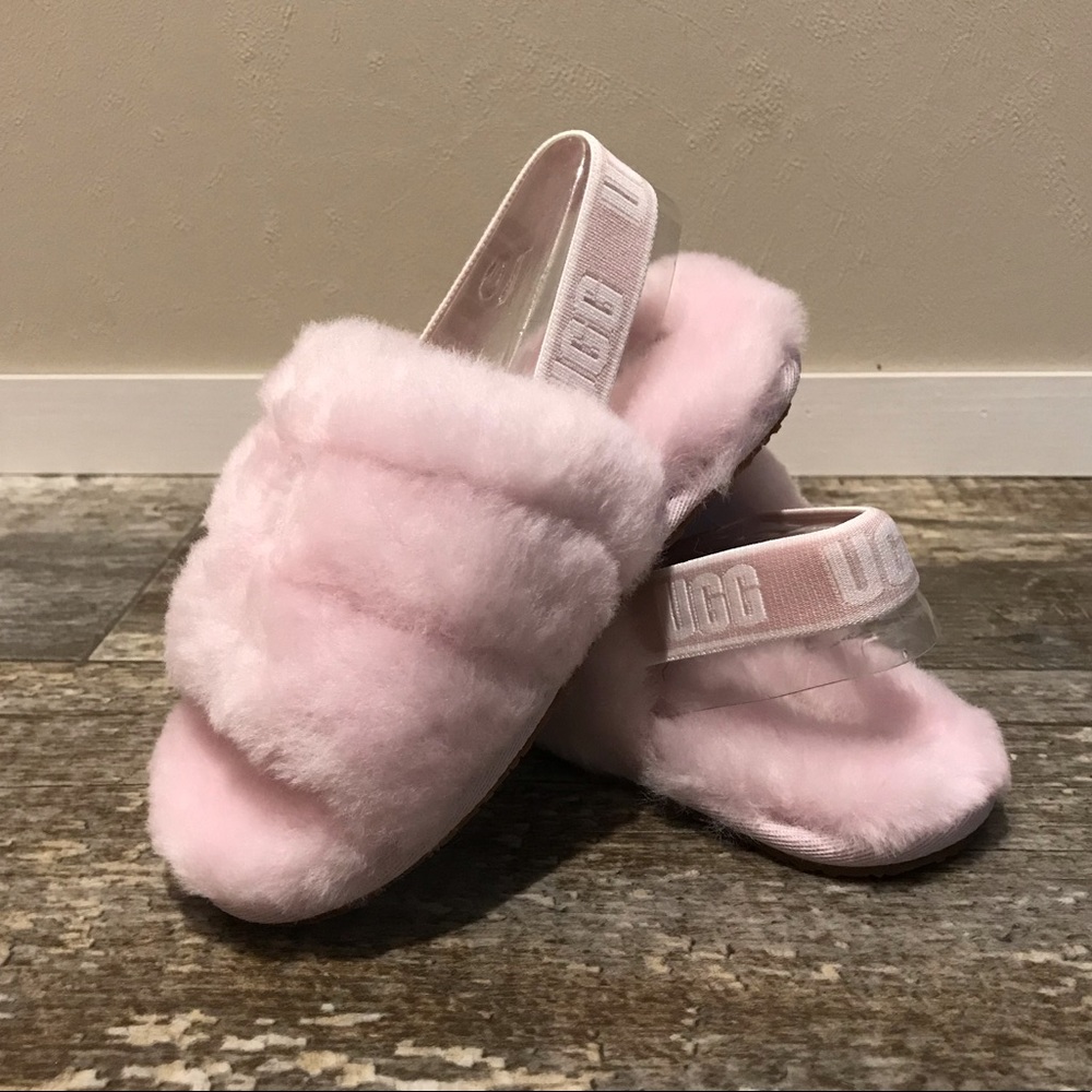 BRAND NEW SEASHELL PINK UGGS!